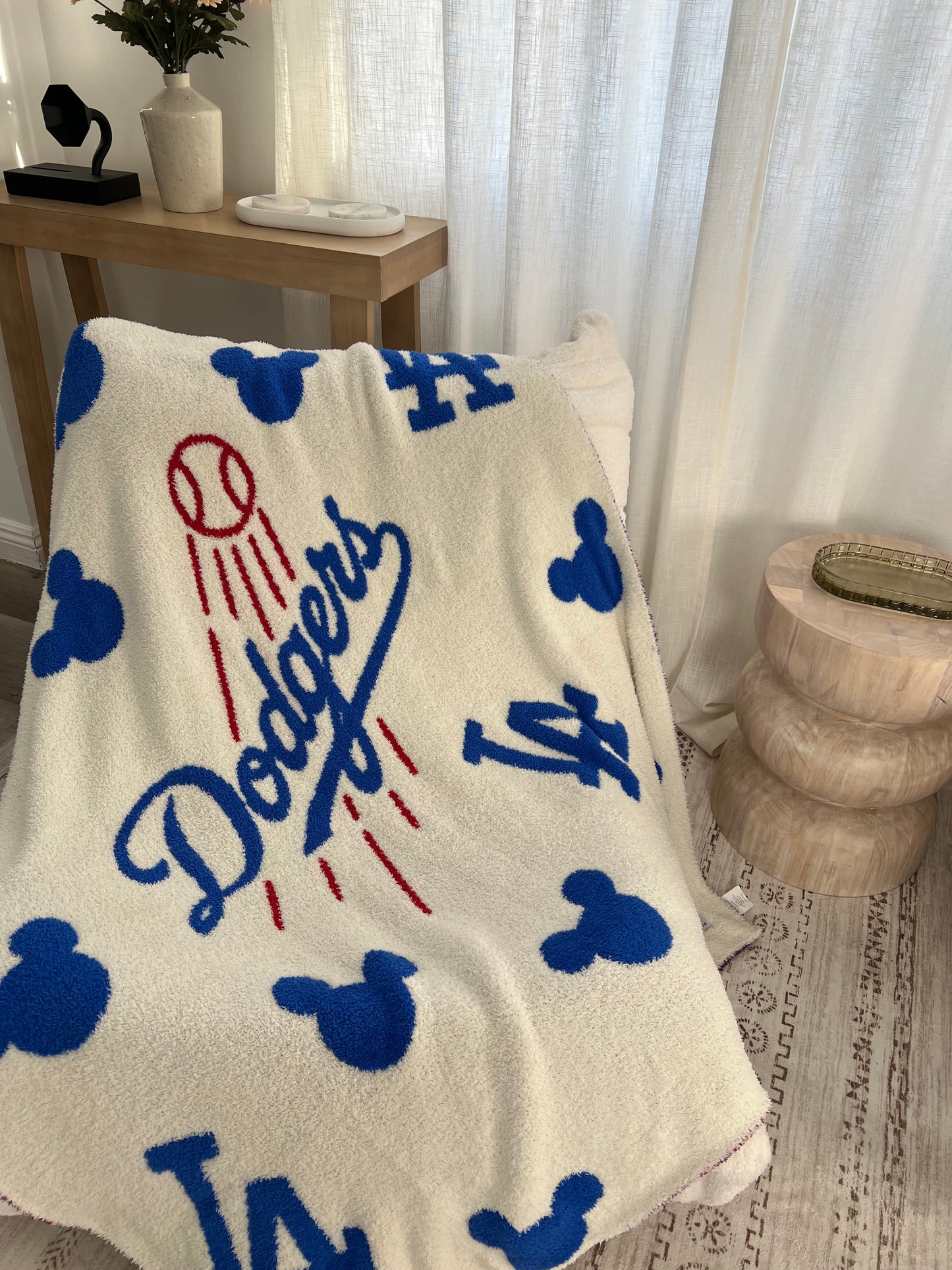 Pre-sales only Mickey Dodgers