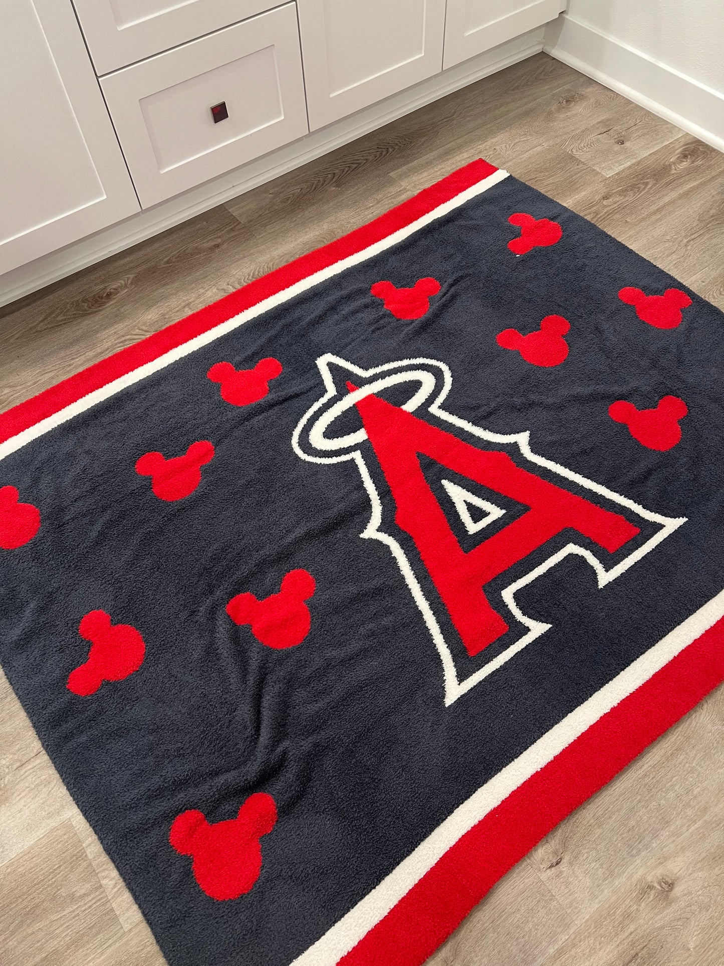 Mickey Angels